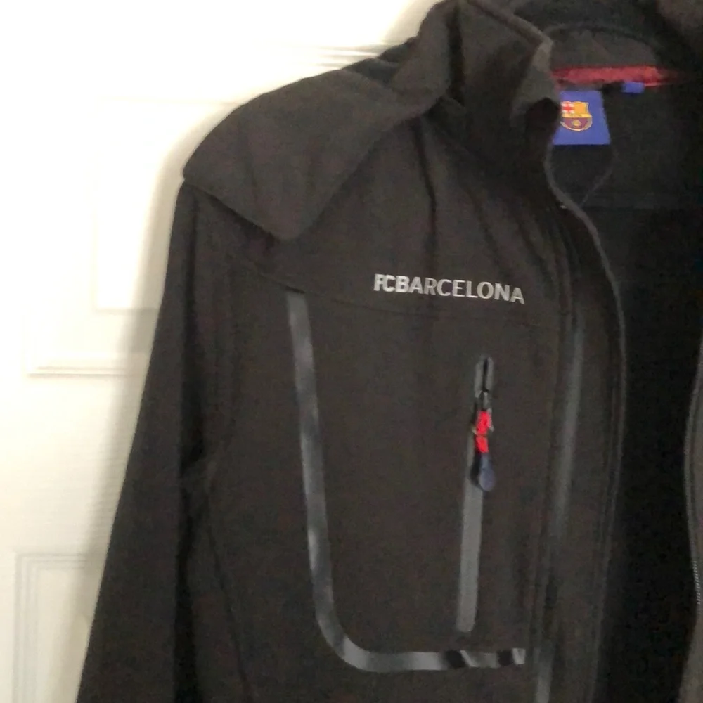 ❤️FC BARCELONA❤️ brand jacket - Picture 3 of 9